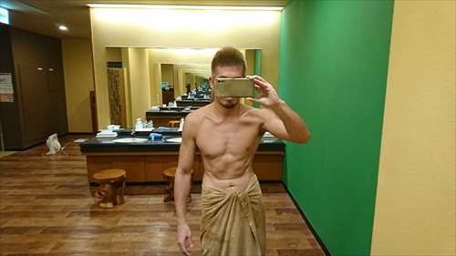 10���E���̃S�����I